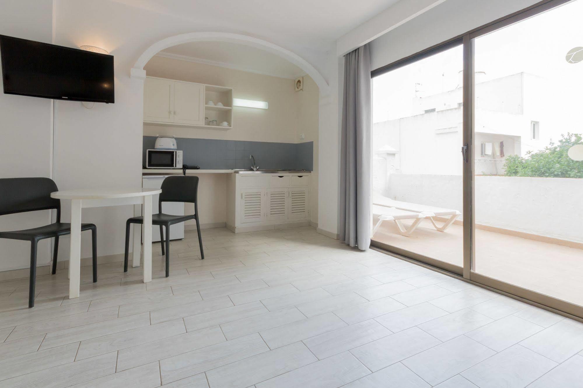 Apartamentos Orosol 2 By Typic Hotels San Antonio  Exterior photo